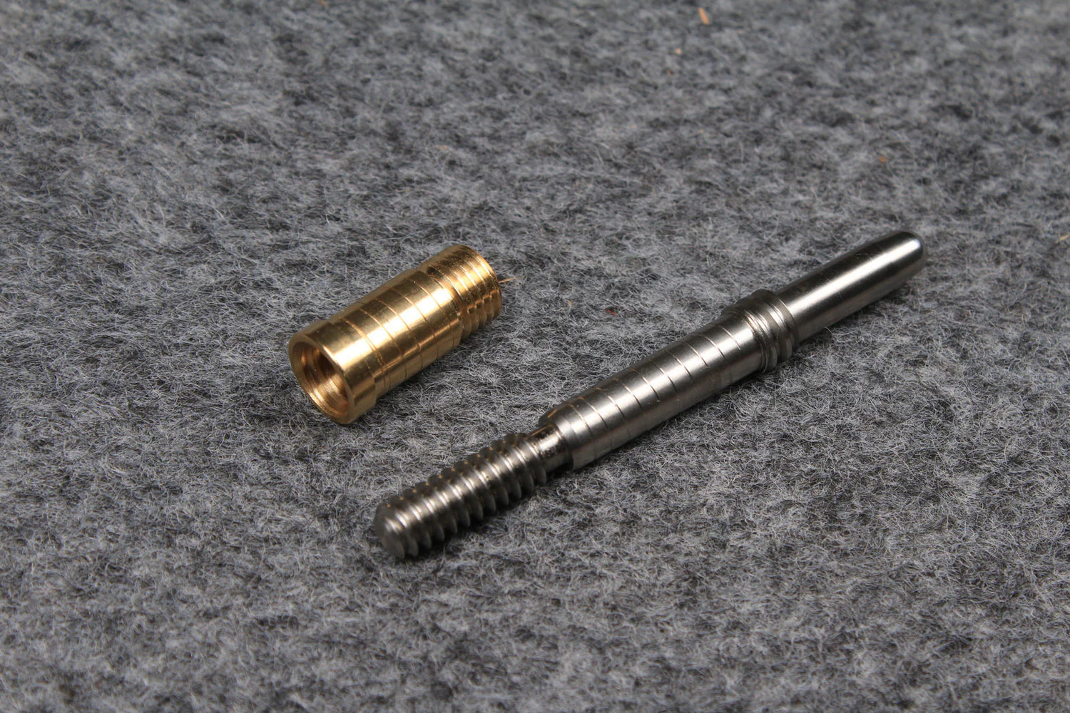 joint pin & brass insert- uniloc