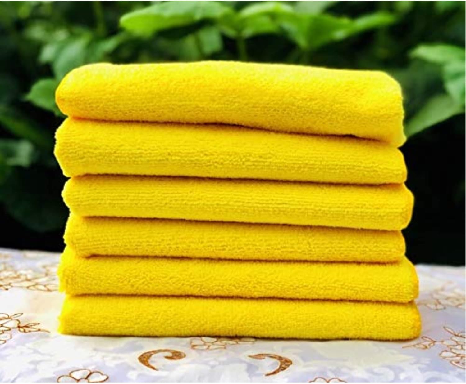 Ultra Plush Microfiber Towel, Yellow, 16 x 16 (Pack of 4)